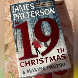 📖 HARDCOVER- The 19th Christmas by James Patterson